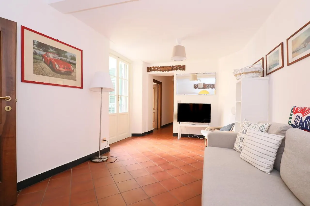 Exclusive Apartment in Center Le Cicale ai Rolli Gênes 0*,  Italie