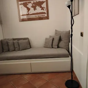 Tata's Borghese Apartment Rome
